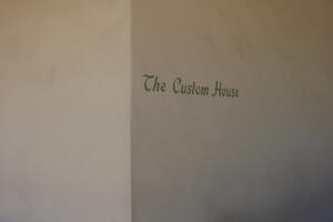 1-Custom-House