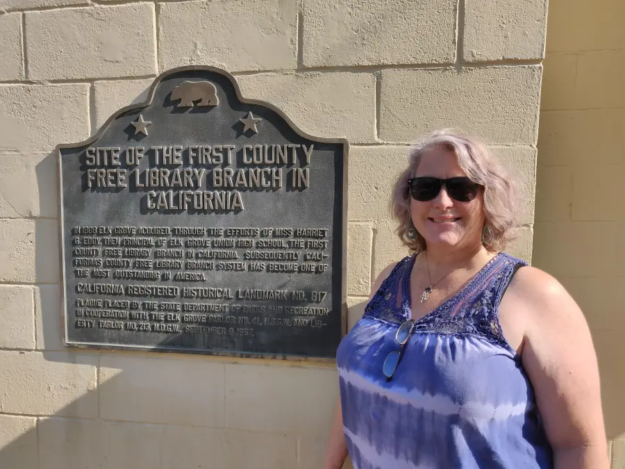 817-FIRST-COUNTY-FREE-LIBRARY-BRANCH-IN-CALIFORNIA