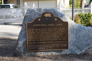 990-Christmas-Tree-Lane